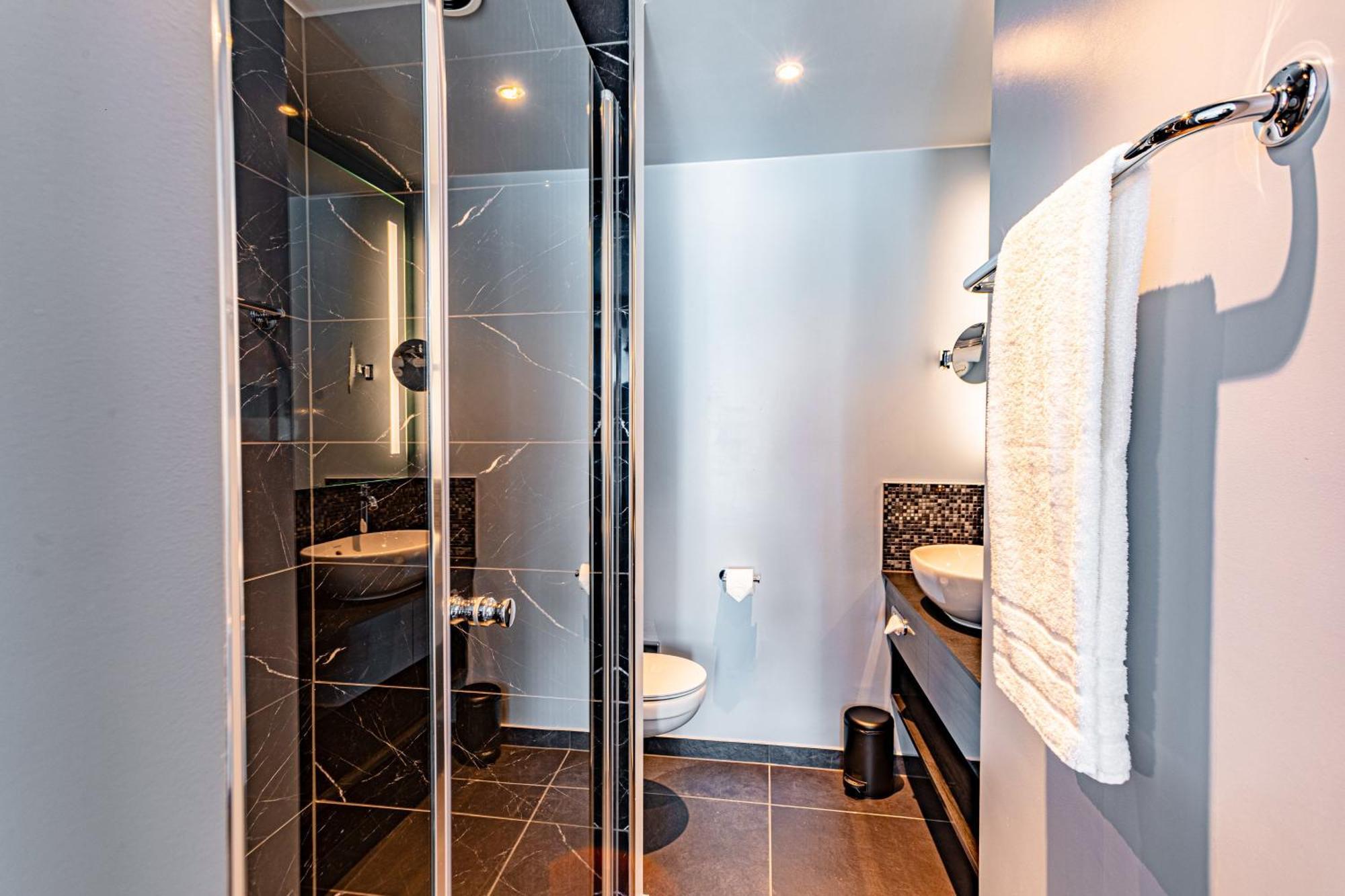 Nyx Hotel Hamburg By Leonardo Hotels Extérieur photo